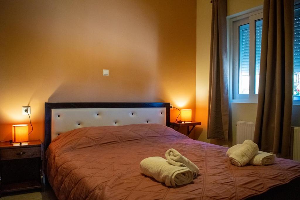 פראמה Takis & Eirini Family Apartments מראה חיצוני תמונה